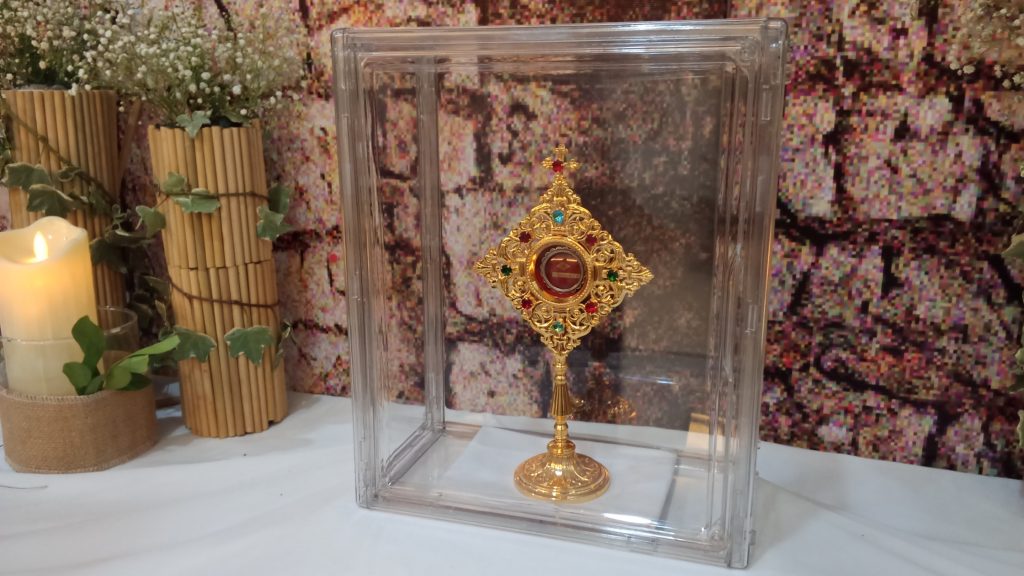 relikui-1024x576 Pameran St. Dominikus di Redemptor Mundi: Mengenal Sang Anjing Pembawa Obor